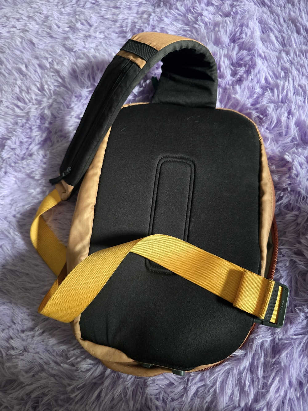 Backcountry 7L Sling Pack- Mustard Yellow Sling Crossbody Bag with Teal Accents - Picture 6 of 6